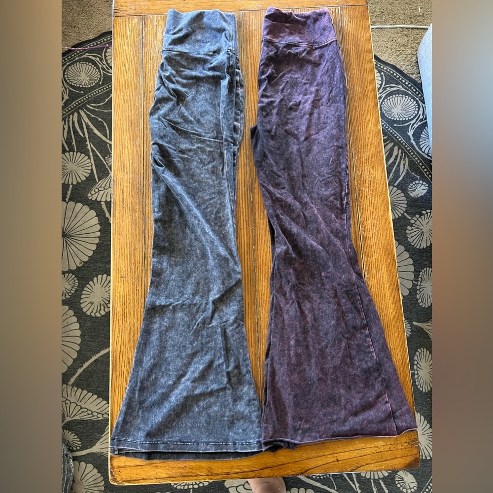 Zenana mineral wash flared yoga pants size 1x